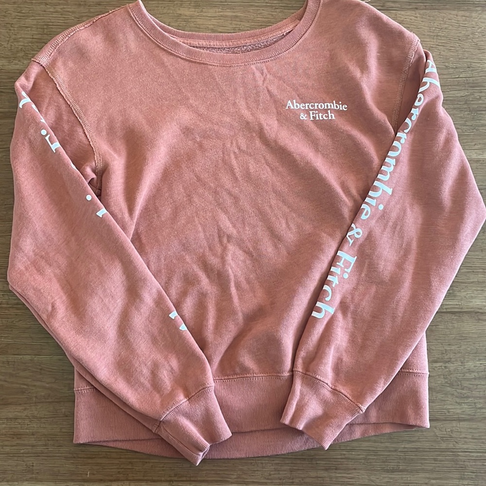 Coral Abercrombie and Fitch crew ne h sweatshirt size XS
